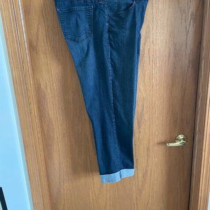 Ankle NYDJ Blue jeans with cuff at bottom